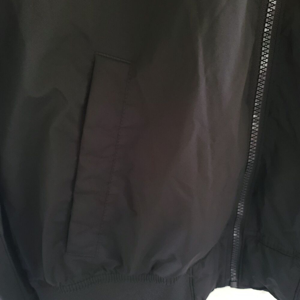 retro Hollister California Size M Black Epic Flex Stretch Windbreaker Jacket EUC - Picture 11 of 16